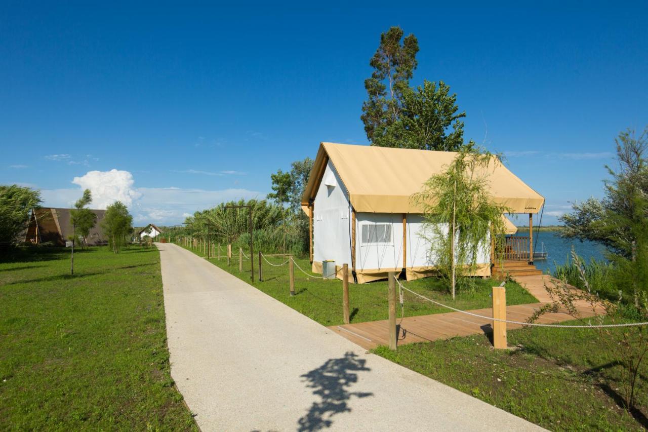 Nabi Resort Glamping & Spa カステル・ヴォルトゥルノ エクステリア 写真