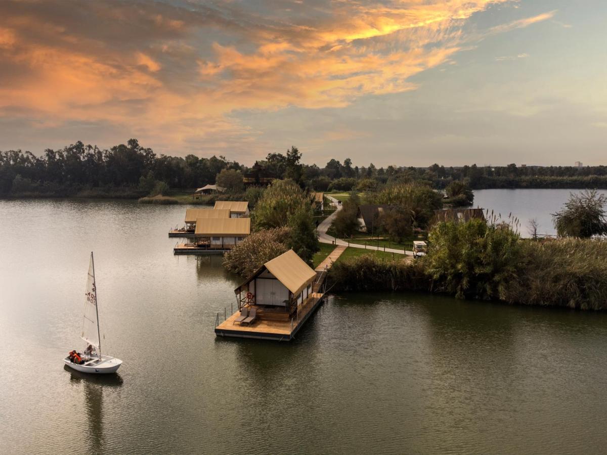 Nabi Resort Glamping & Spa カステル・ヴォルトゥルノ エクステリア 写真