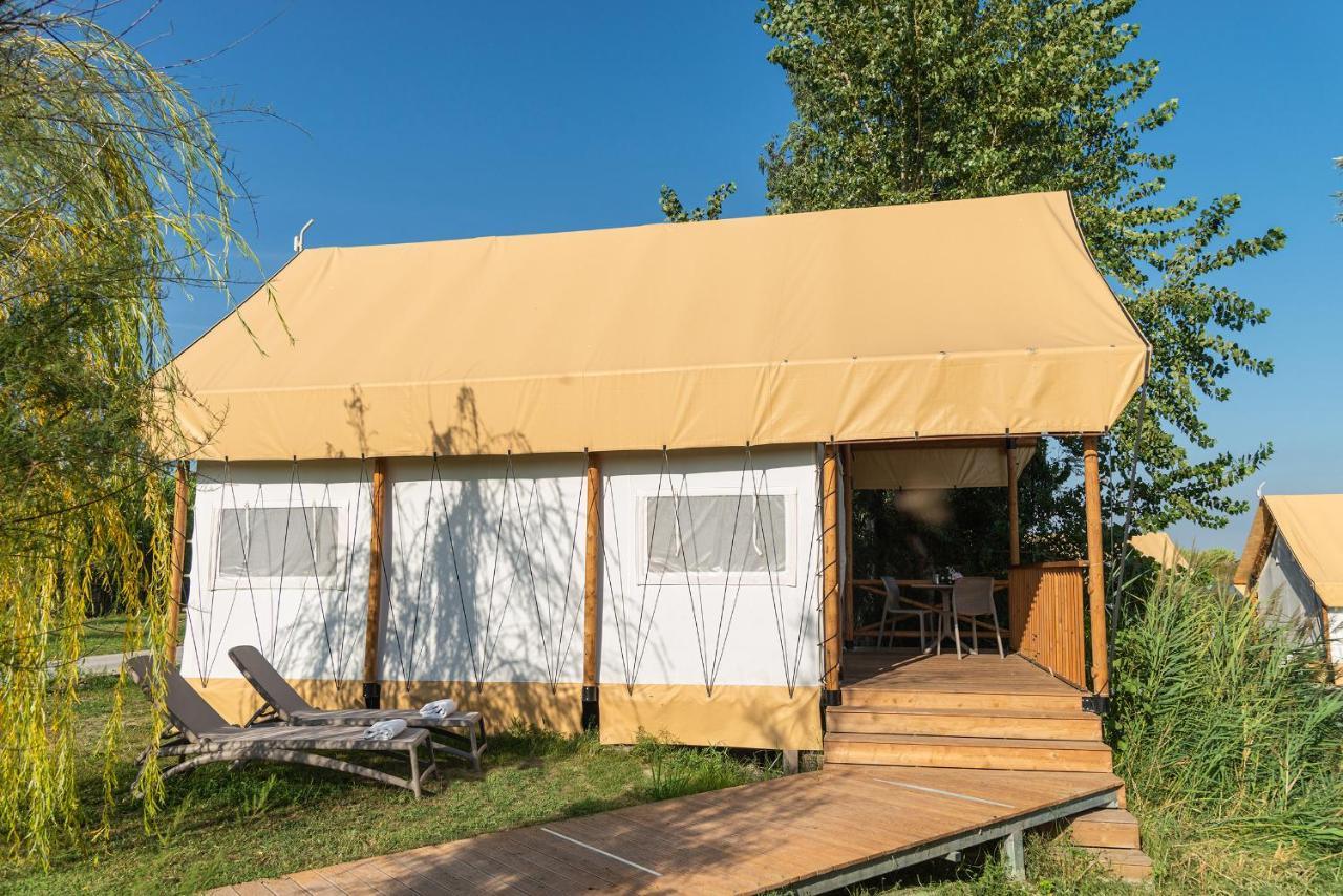 Nabi Resort Glamping & Spa カステル・ヴォルトゥルノ エクステリア 写真